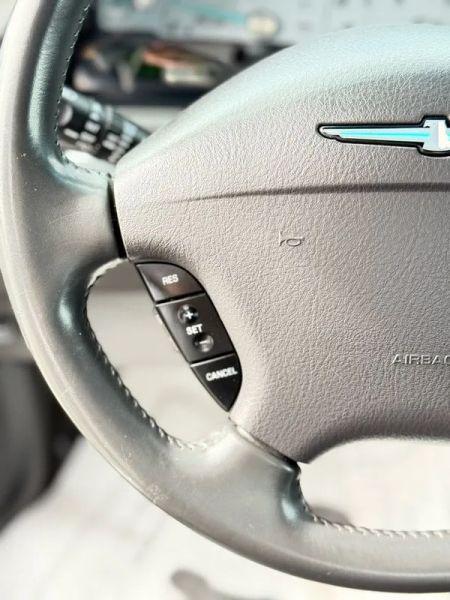 2002 Ford Thunderbird Base