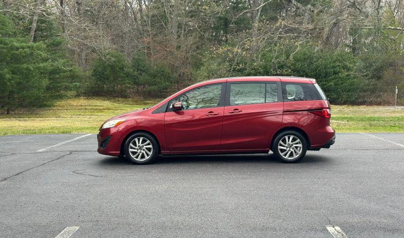 2013 Mazda Mazda5 Sport