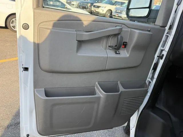 2023 GMC Savana Cargo RWD 2500 Regular Wheelbase Work Van