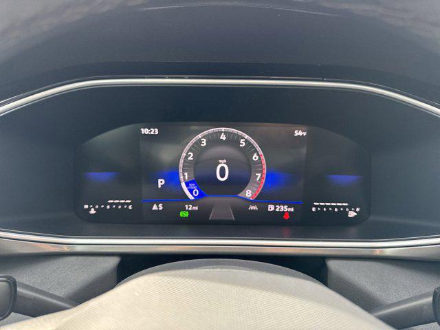 2026 Volkswagen Taos SE Black