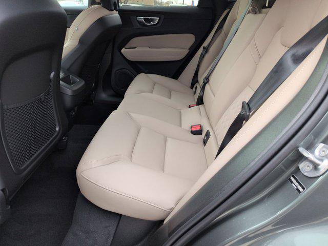2026 Volvo XC60 B5 Core