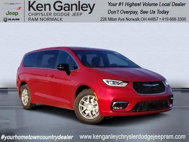 2026 Chrysler Pacifica Select for sale in Norwalk, OH
