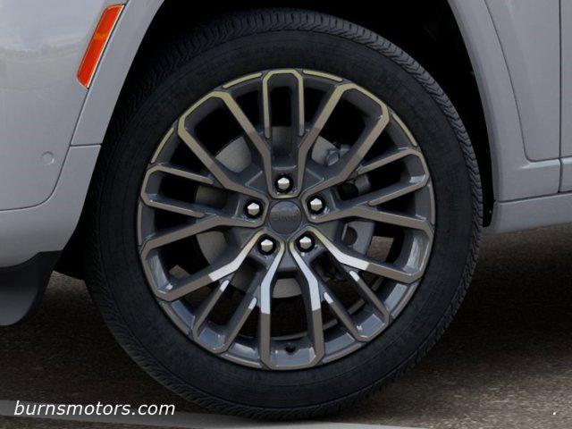 2026 Jeep Grand Cherokee L Summit 4x4