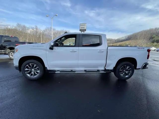 2026 Chevrolet Silverado 1500 4WD Crew Cab Standard Bed LT