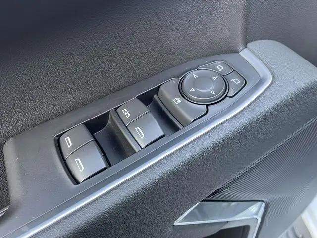 2026 Chevrolet Silverado 1500 4WD Crew Cab Standard Bed LT