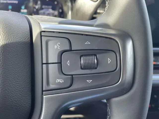 2026 Chevrolet Silverado 1500 4WD Crew Cab Standard Bed LT