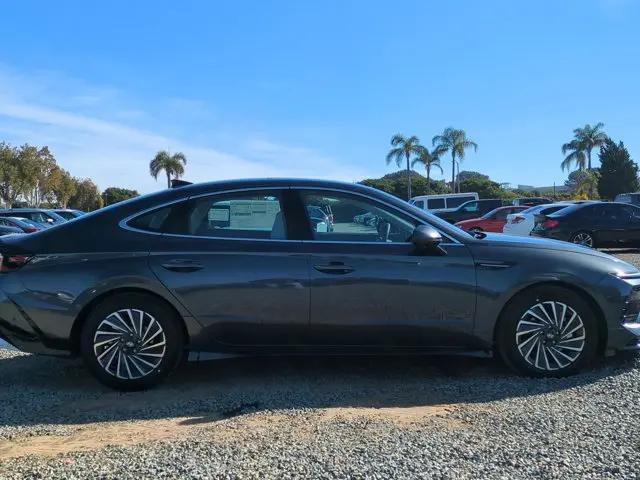 2026 Hyundai Sonata Hybrid Limited