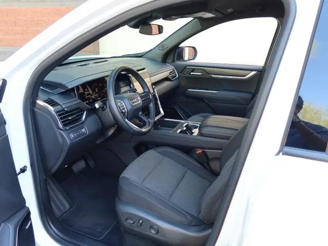 2025 GMC Acadia AWD Elevation
