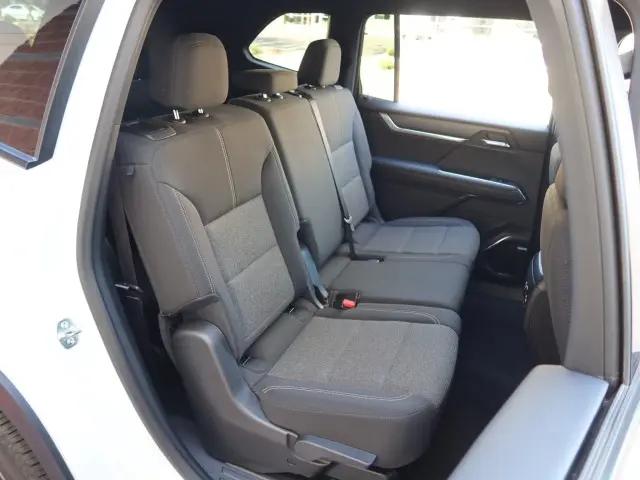 2025 GMC Acadia AWD Elevation