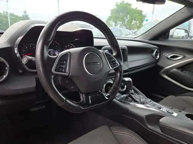 2020 Chevrolet Camaro RWD Convertible 1LT
