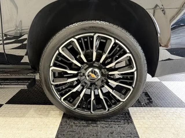 2026 Chevrolet Suburban High Country, 4WD