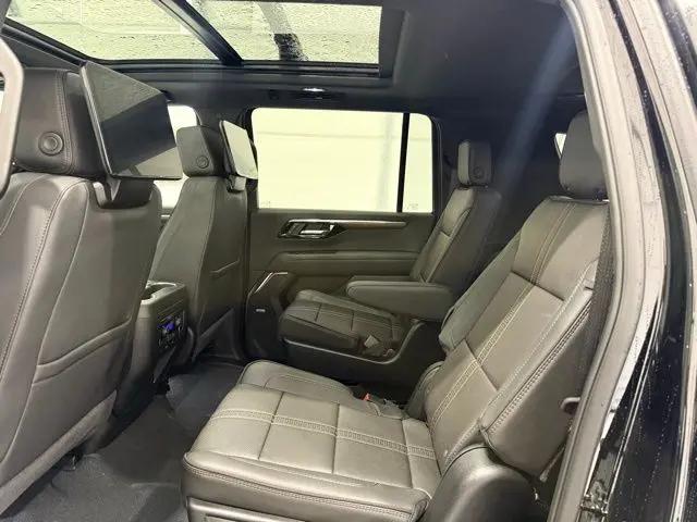 2026 Chevrolet Suburban High Country, 4WD