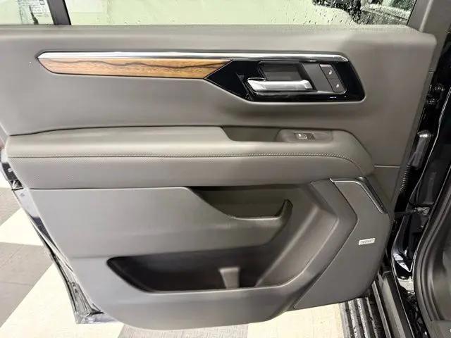 2026 Chevrolet Suburban High Country, 4WD