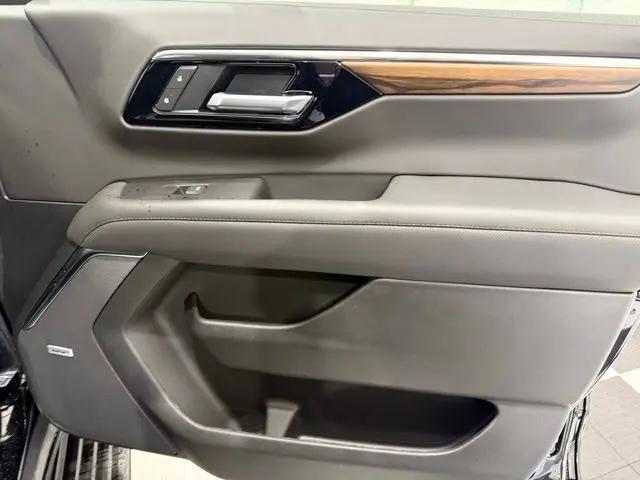 2026 Chevrolet Suburban High Country, 4WD