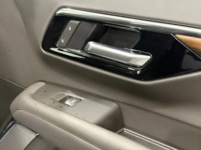 2026 Chevrolet Suburban High Country, 4WD