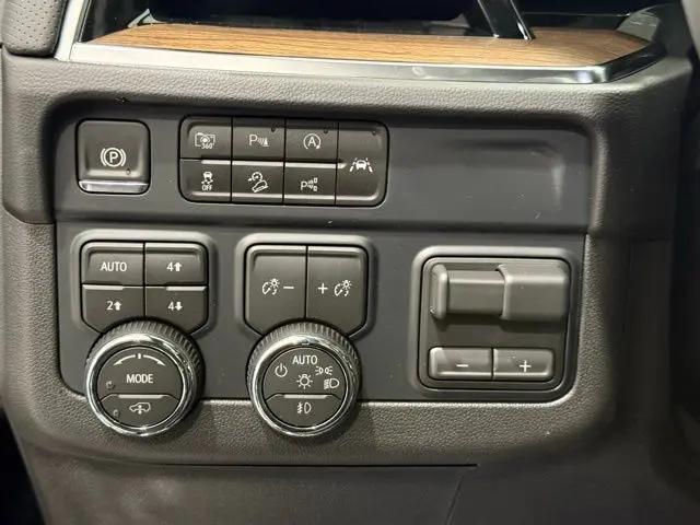 2026 Chevrolet Suburban High Country, 4WD