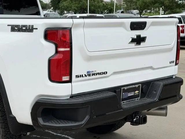 2026 Chevrolet Silverado 2500HD Crew Cab, Standard Bed, LTZ, 4WD