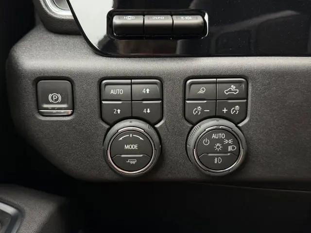 2026 Chevrolet Silverado 2500HD Crew Cab, Standard Bed, LTZ, 4WD
