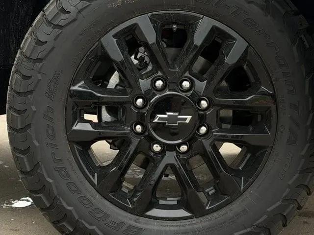 2026 Chevrolet Silverado 2500HD Crew Cab, Standard Bed, LTZ, 4WD