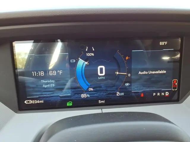 2027 Chevrolet Bolt RS FWD