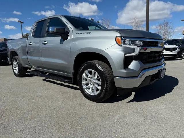 2026 Chevrolet Silverado 1500 4WD Double Cab Standard Bed LT with 2FT