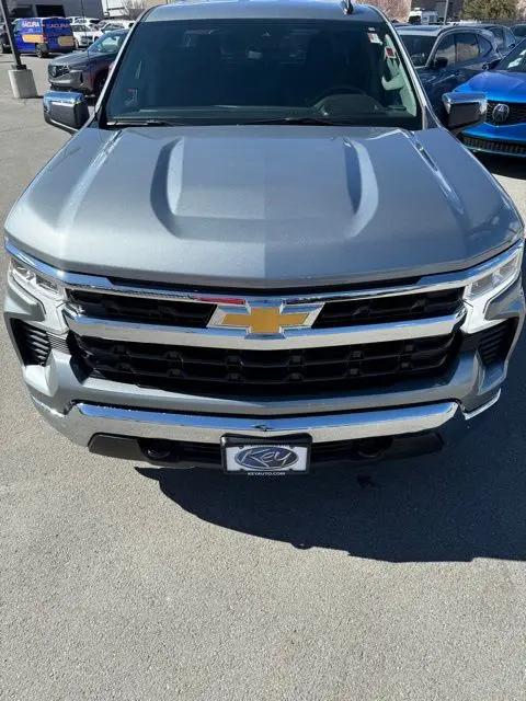 2026 Chevrolet Silverado 1500 4WD Double Cab Standard Bed LT with 2FT