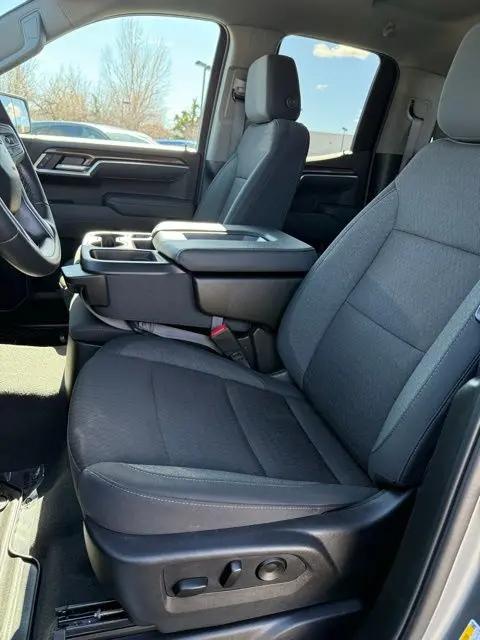 2026 Chevrolet Silverado 1500 4WD Double Cab Standard Bed LT with 2FT