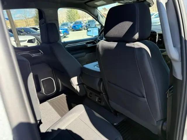 2026 Chevrolet Silverado 1500 4WD Double Cab Standard Bed LT with 2FT