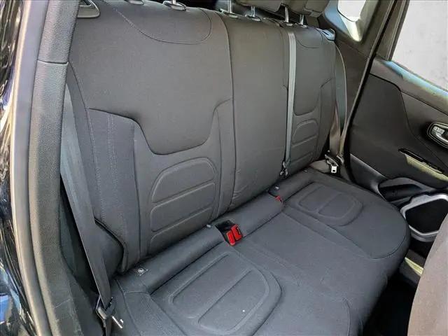 2018 Jeep Renegade Latitude FWD