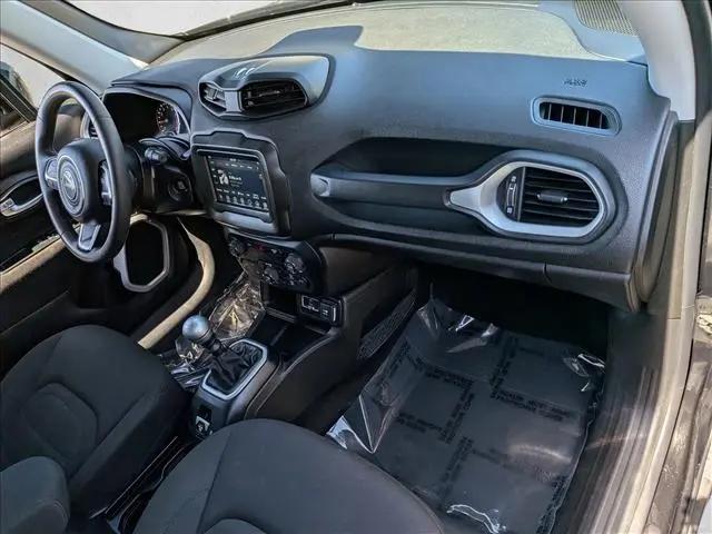 2018 Jeep Renegade Latitude FWD