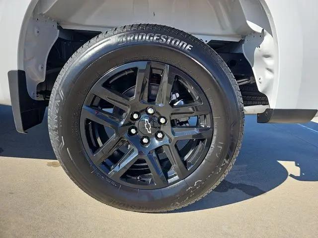 2026 Chevrolet Silverado 1500 4WD Crew Cab Short Bed RST
