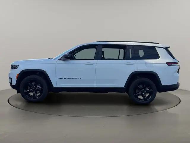 2025 Jeep Grand Cherokee L Limited 4x4