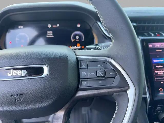 2025 Jeep Grand Cherokee L Limited 4x4