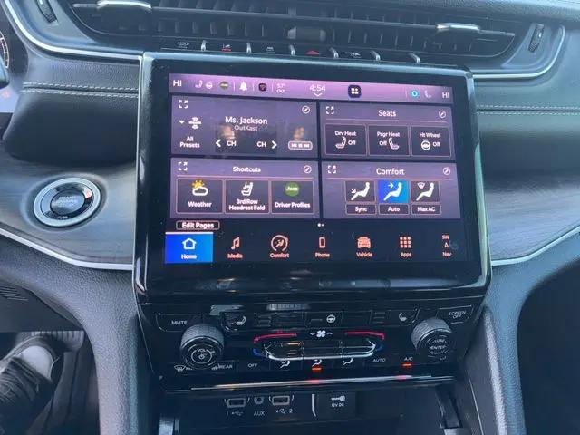 2025 Jeep Grand Cherokee L Limited 4x4