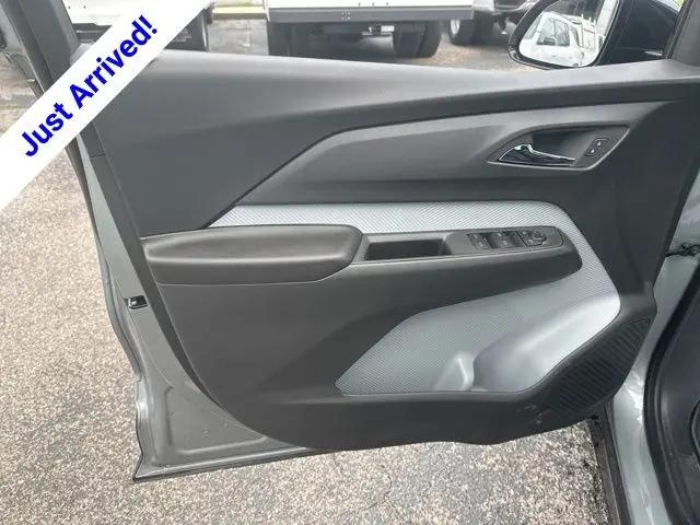 2027 Chevrolet Bolt RS FWD
