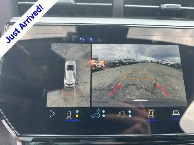 2027 Chevrolet Bolt RS FWD