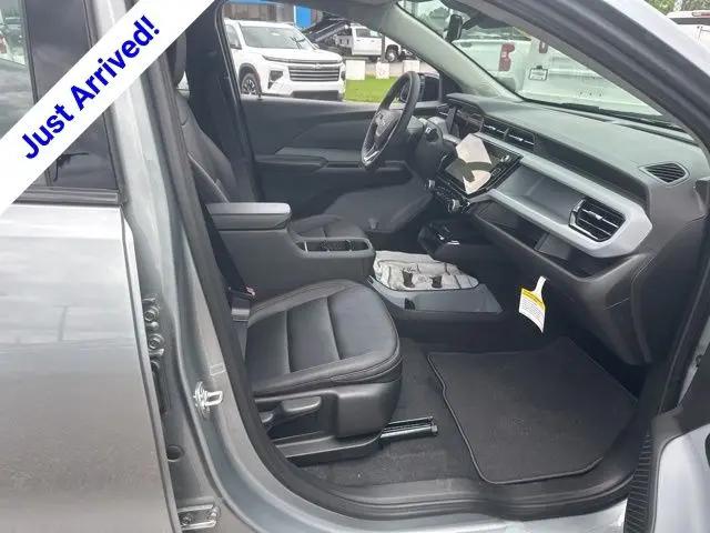 2027 Chevrolet Bolt RS FWD