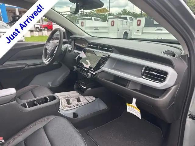2027 Chevrolet Bolt RS FWD
