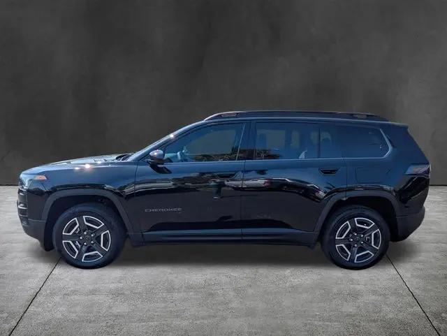 2026 Jeep Cherokee Laredo 4x4