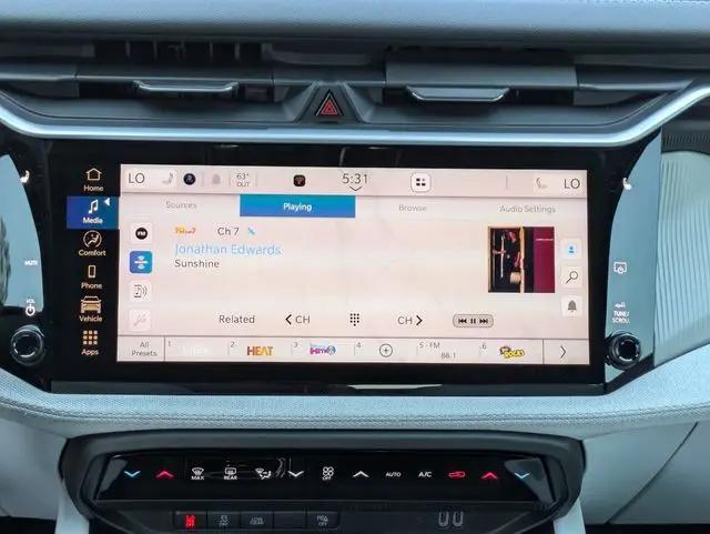 2026 Jeep Cherokee Laredo 4x4