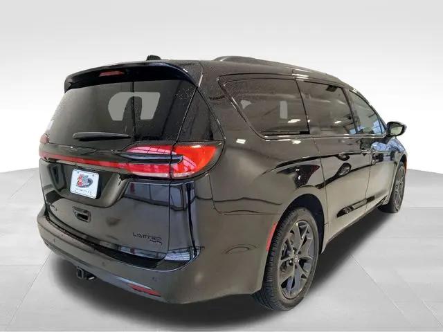 2026 Chrysler Pacifica Limited AWD