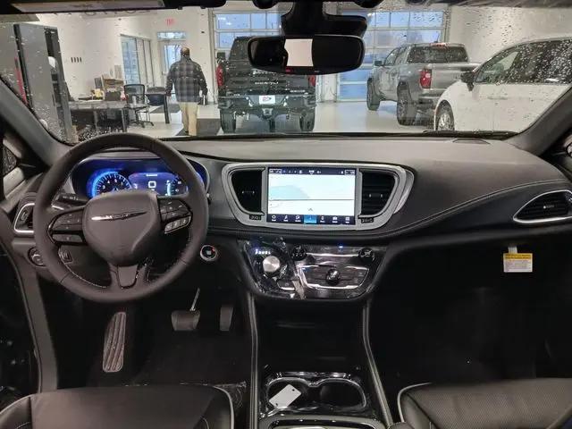 2026 Chrysler Pacifica Limited AWD