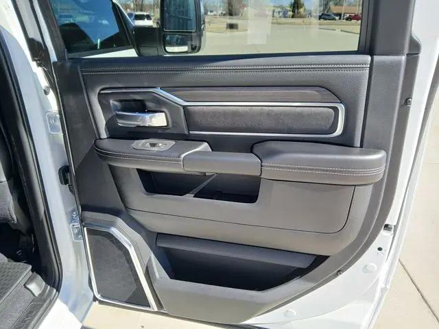 2026 Ram 2500 Laramie Crew Cab 4x4 6'4" Box
