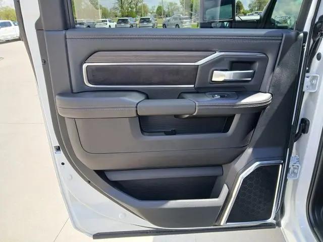 2026 Ram 2500 Laramie Crew Cab 4x4 6'4" Box