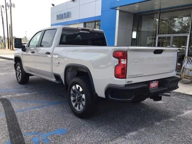 2026 Chevrolet Silverado 2500HD Crew Cab, Standard Bed, WT, 4WD