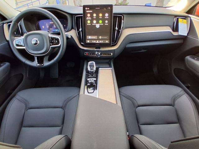 2026 Volvo XC60 B5 Core