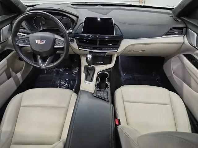 2023 Cadillac CT4 Luxury
