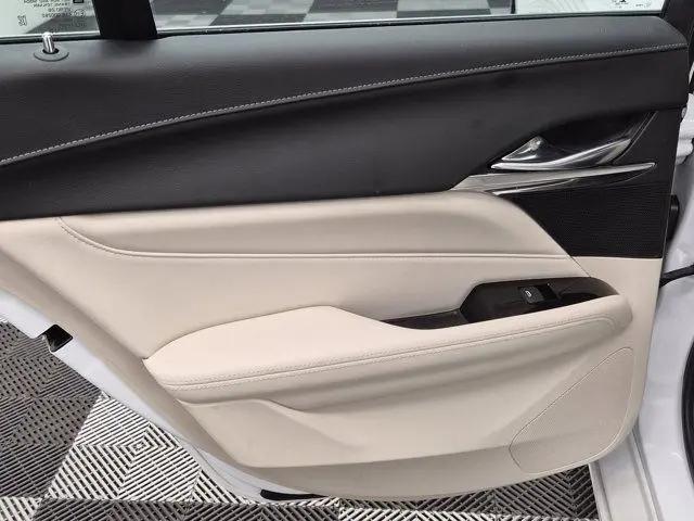 2023 Cadillac CT4 Luxury
