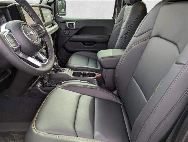 2026 Jeep Wrangler 4-Door Sahara 4x4