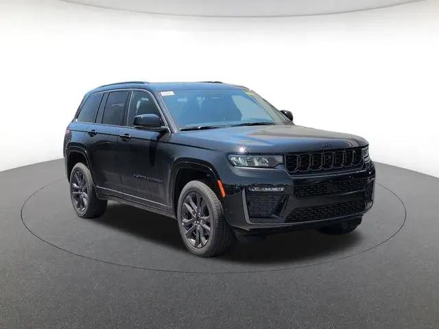 2026 Jeep Grand Cherokee Limited Reserve